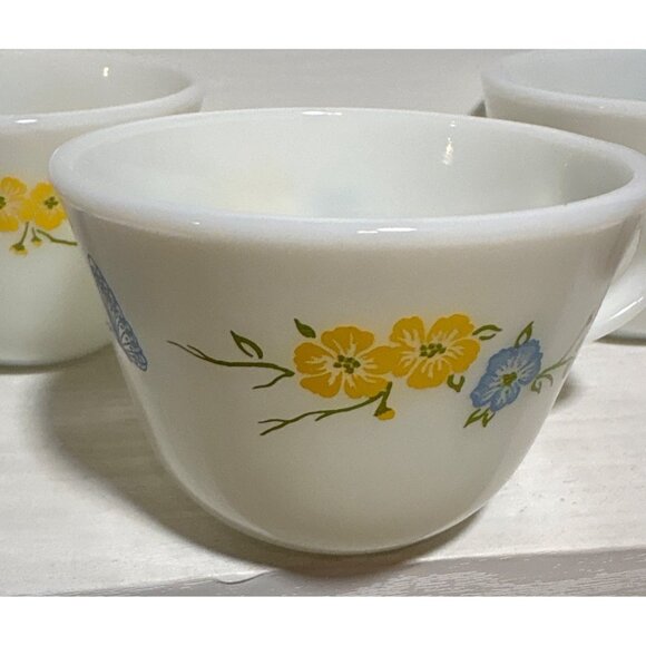 Set Of 3 Vintage Pyrex Coffee Tea Cups Yellow & Blue Floral Butterfly Design - Picture 8 of 12